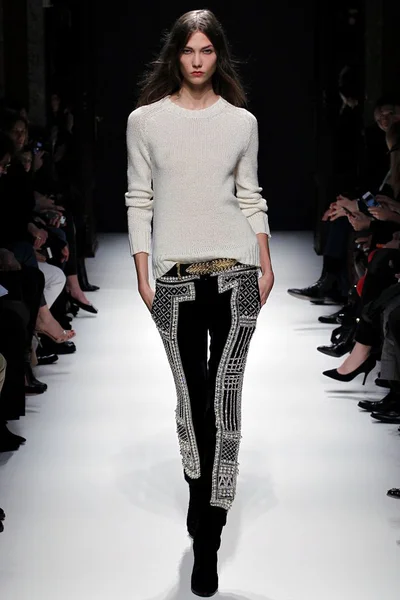 Look 13